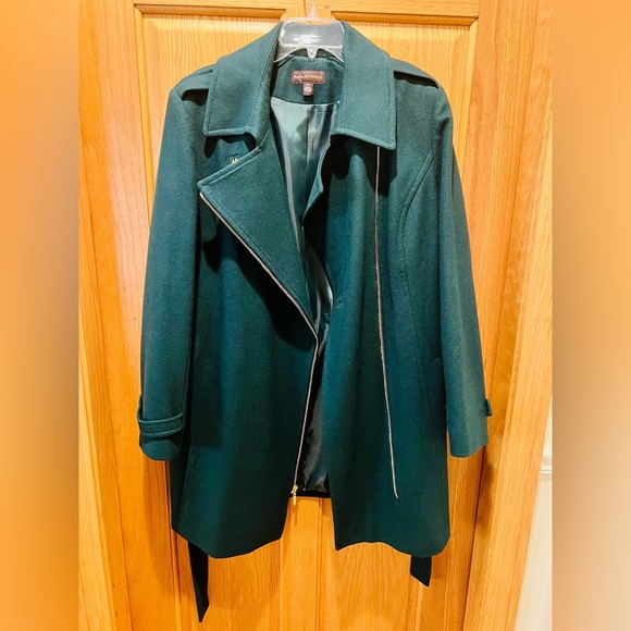 Dana Buchman Asymmetrical Belted Dark Green Trench Coat w/ Gold Zipper Buttons - Picture 3 of 16